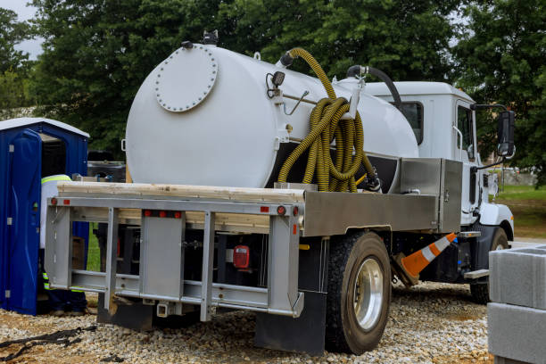 Portable Toilet Options We Offer in Bloomfield, NY